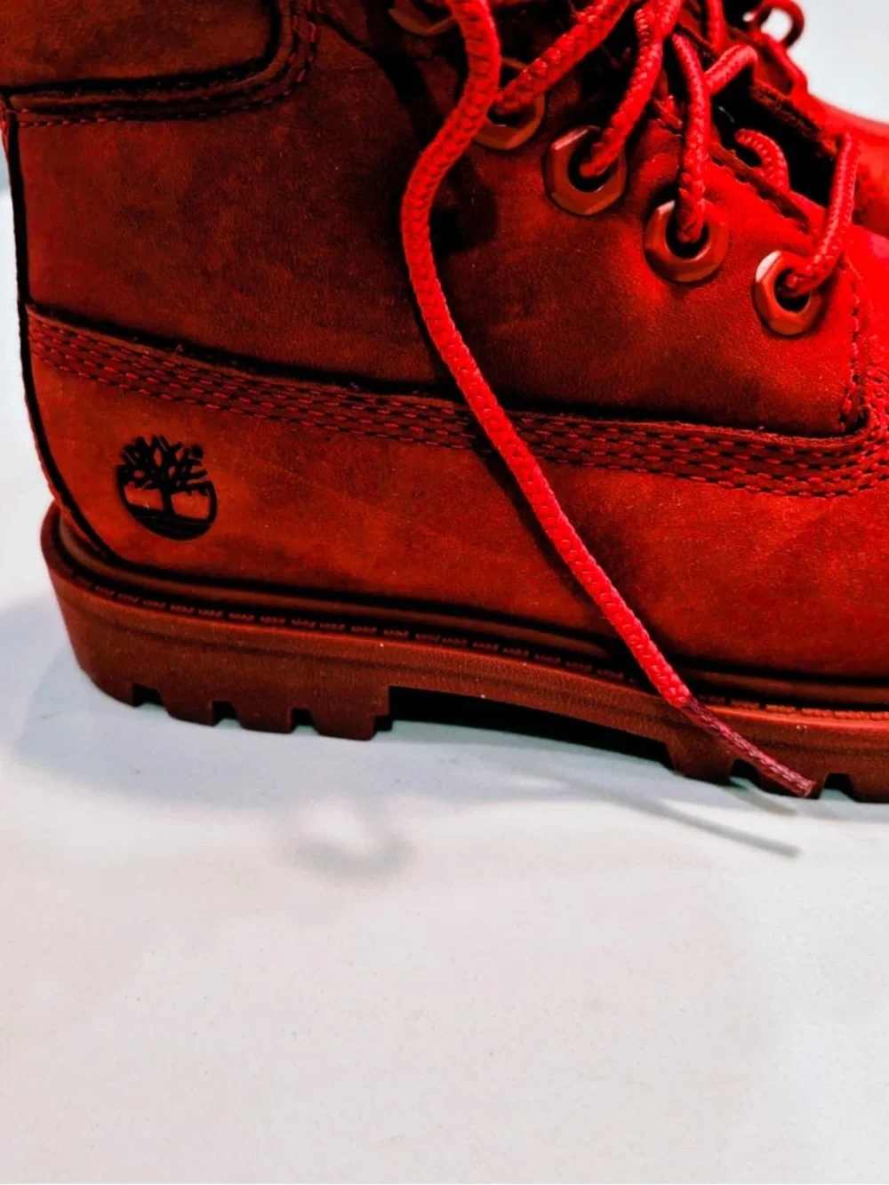 Kids Red Lace-Up Suede Boots size 11 child
